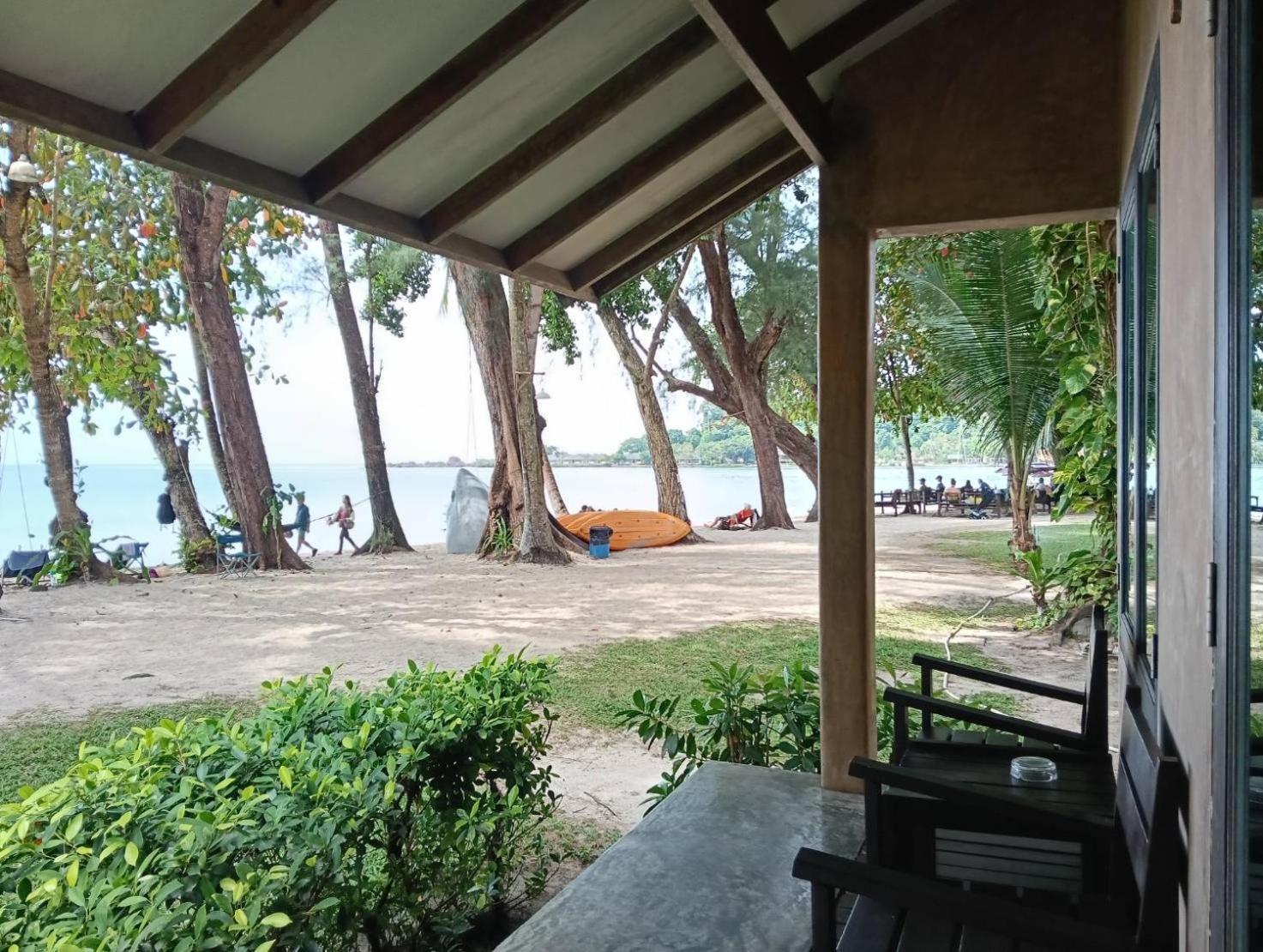 Flora I Talay Hotel Koh Chang Bagian luar foto