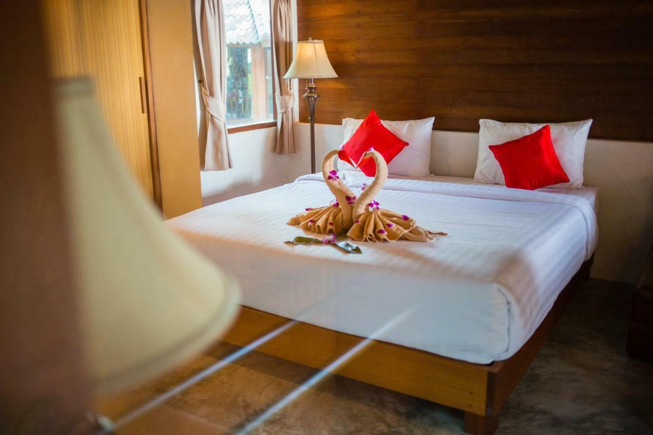 Flora I Talay Hotel Koh Chang Bagian luar foto
