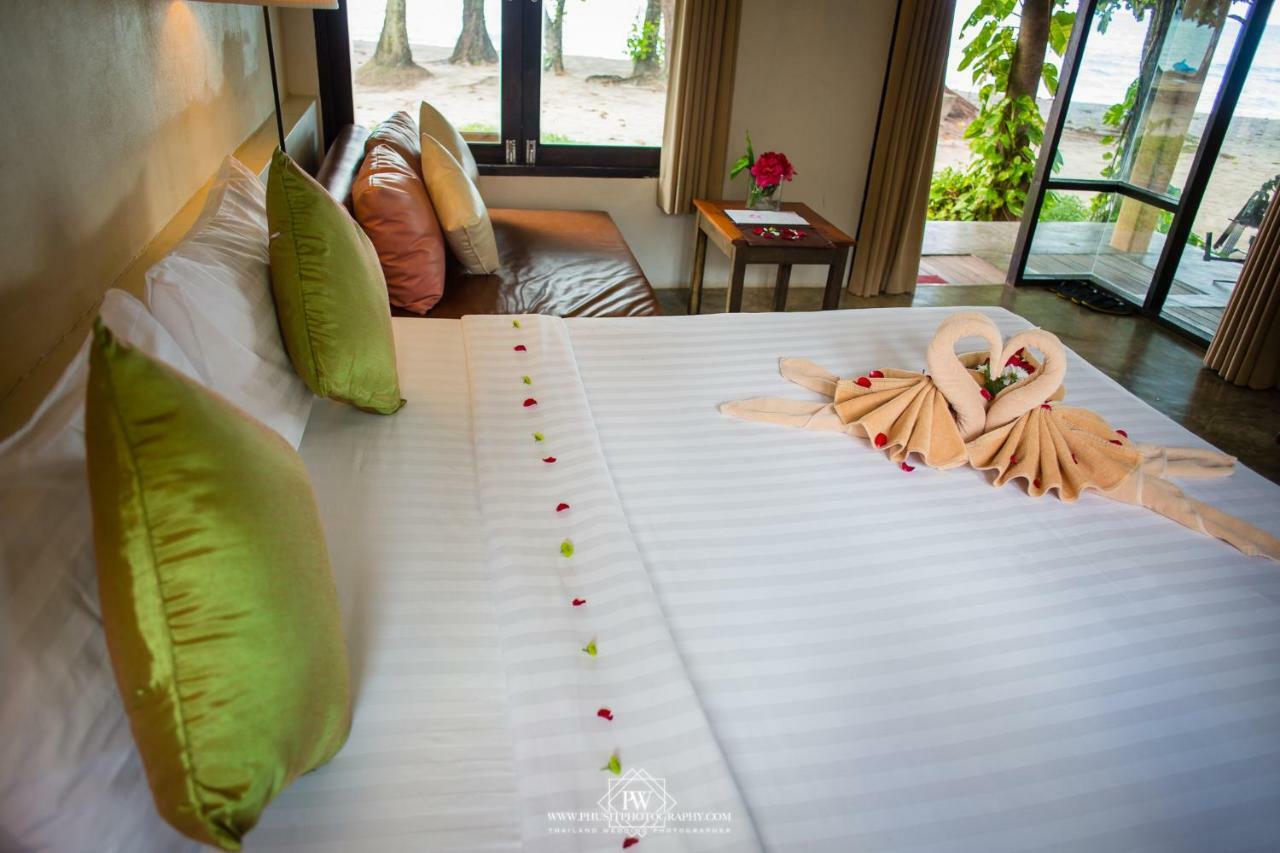 Flora I Talay Hotel Koh Chang Bagian luar foto